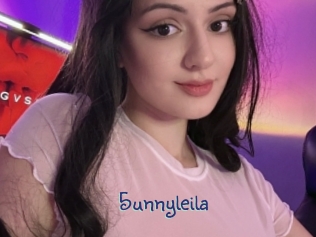 5unnyleila Stripx