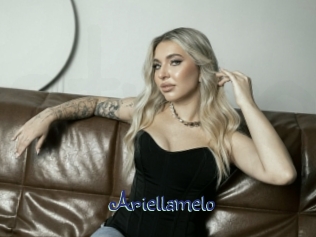 ariellamelo Stripx
