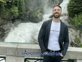 aronmusclesman Stripx