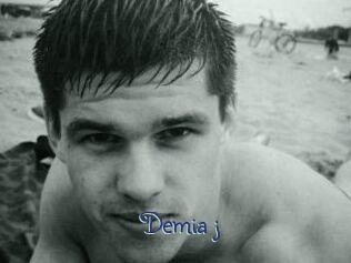 Demia_j