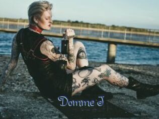 Domme_J