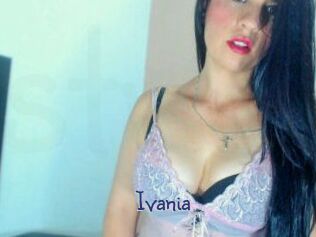 Ivania_