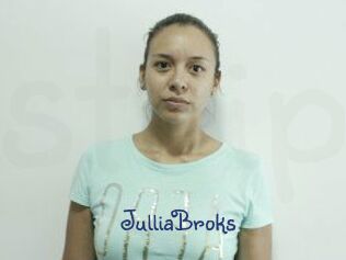 JulliaBroks