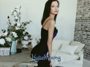 KylieMoony