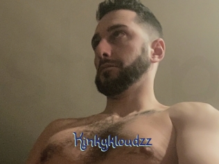 Kinkykloudzz