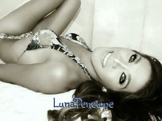 LunaPenelope