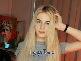 Lylya_Toxic