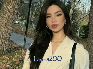 Laura200