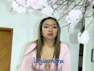 leylasmithx Stripx