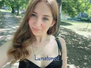 lunatoned Stripx