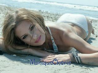 MoniqueCherie
