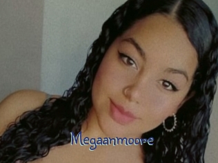 Megaanmoore