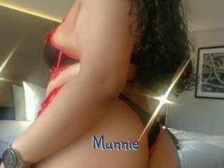 munnie Stripx