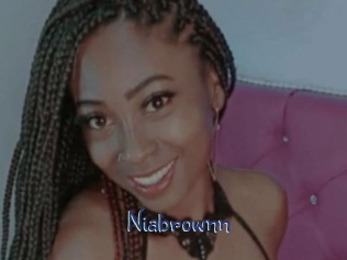 Niabrownn
