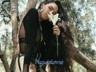 nyxsalome Stripx