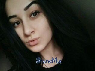 ShineMia