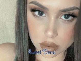 Sweet_Demi Stripx