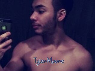 Tyler_Moore