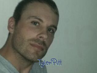 Tyler_Pitt