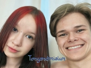 tonyandmialun Stripx
