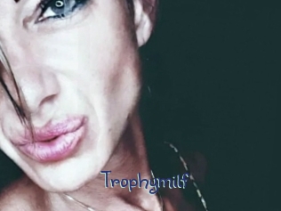 Trophymilf