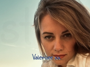 Valeriiee_xx